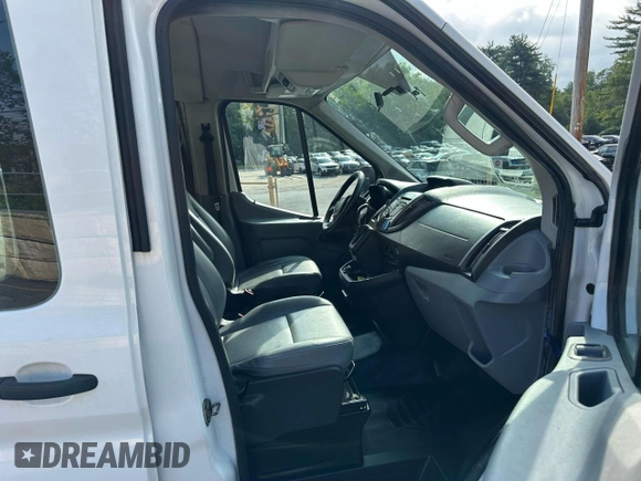 2017 Ford Transit XL with VIN 1FDZX2CM0HKA42015, listed as a Copart auction lot 64076855 with 252,406 mi miles and Clean title. Bid and sale history available at DreamBid. Image 9.