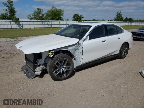2024 BMW i5 eDrive40 with VIN WBY33FK05RCR50188, listed as a Copart auction lot 52953195 with 423 mi miles and Salvage title. Bid and sale history available at DreamBid. Image 1.