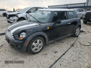 2010 MINI Hardtop with VIN WMWMF3C59ATU77936, listed as a Copart auction lot 51821835 with Not Provided miles and Clean Title. Bid and sale history available at DreamBid. Image 1.