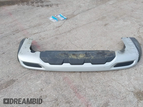 2023 Mitsubishi Outlander SE z VIN JA4J4UA84PZ056012, wystawiony jako IAAI lot #41858225 z przebiegiem 46 808 mil mil oraz . Historia ofert i sprzedaży dostępna na DreamBid. Obrazek 12.