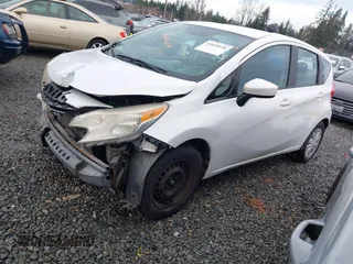 2015 Nissan Note SV with VIN 3N1CE2CP8FL371084, listed as a IAAI auction lot 41030028 with 101,301 mi miles and . Bid and sale history available at DreamBid. Image 18.