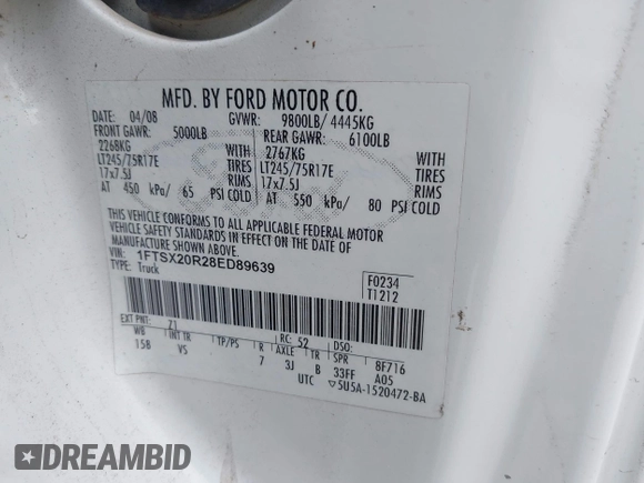2008 Ford Super Duty F-250 SRW XL with VIN 1FTSX20R28ED89639, listed as a IAAI auction lot 41950814 with 272,204 mi miles. Bid and sale history available at carsss.com. Image 9.