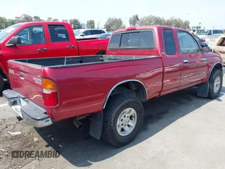 2000 Toyota Tacoma PreRunner with VIN 5TESM92N7YZ703049, listed as a IAAI auction lot 42597260 with 193,291 mi miles and . Bid and sale history available at DreamBid. Image 4.