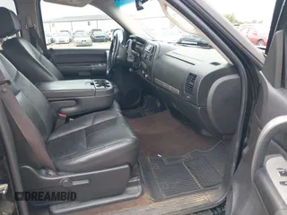 2008 Chevrolet Silverado 1500 LTZ with VIN 3GCEC13J88G246759, listed as a IAAI auction lot 42207579 with 298,952 mi miles and . Bid and sale history available at DreamBid. Image 5.