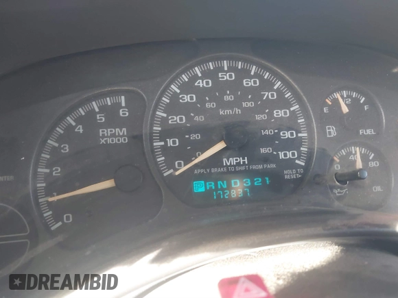 2002 Chevrolet Silverado 1500 LT with VIN 2GCEK19T921196093, listed as a IAAI auction lot 41680926 with 172,837 mi miles. Bid and sale history available at carsss.com. Image 7.