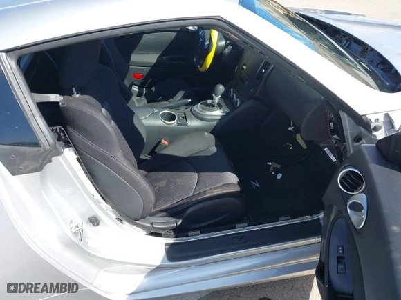 2020 Nissan 370Z Coupe Sport Touring with VIN JN1AZ4EH4LM820016, listed as a IAAI auction lot 41566930 with 1 miles. Bid and sale history available at carsss.com. Image 5.