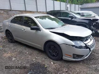 2010 Ford Fusion SE with VIN 3FAHP0HA1AR401138, listed as a IAAI auction lot 42420129 with 108,849 mi miles and . Bid and sale history available at DreamBid. Image 1.