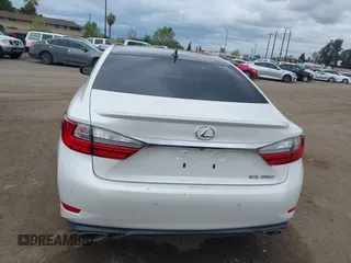 2018 Lexus ES with VIN 58ABK1GG6JU112716, listed as a IAAI auction lot 41915706 with 59,793 mi miles. Bid and sale history available at carsss.com. Image 16.