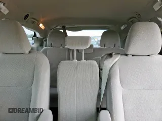 2016 Toyota Sienna LE AAS z VIN 5TDKK3DC4GS708297, wystawiony jako Copart lot #60711545 z przebiegiem 106 393 mil mil oraz Szkoda całkowita • Salvage title. Historia ofert i sprzedaży dostępna na DreamBid. Obrazek 10.