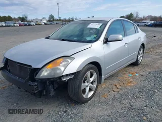 2008 Nissan Altima 3.5 SE with VIN 1N4BL21EX8C156648, listed as a IAAI auction lot 41775293 with 182,062 mi miles. Bid and sale history available at carsss.com. Image 17.