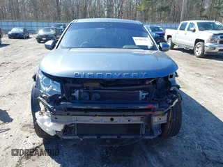2018 Land Rover Discovery Sport HSE with VIN SALCR2RX1JH765289, listed as a IAAI auction lot 41580791 with 86,776 mi miles. Bid and sale history available at carsss.com. Image 13.
