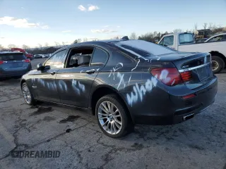 2014 BMW 7 Series ALPINA B7 xDrive with VIN WBAYF8C59ED652863, listed as a Copart auction lot 87630395 with Not Provided miles and Salvage Title. Bid and sale history available at DreamBid. Image 2.