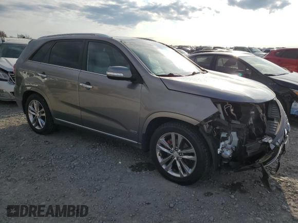 2014 Kia Sorento SX Limited with VIN 5XYKWDA73EG488873, listed as a Copart auction lot 83088884 with 69,083 mi miles and Salvage title. Bid and sale history available at DreamBid. Image 4.