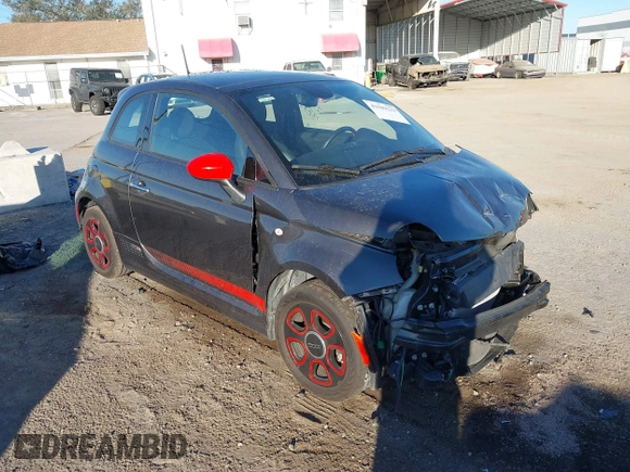 2015 FIAT 500e with VIN 3C3CFFGE3FT603301, listed as a IAAI auction lot 41599133 with 42,635 mi miles. Bid and sale history available at carsss.com. Image 1.