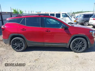 2023 GMC Terrain SLT z VIN 3GKALPEGXPL214487, wystawiony jako IAAI lot #42287611 z przebiegiem 54 520 mil mil oraz . Historia ofert i sprzedaży dostępna na DreamBid. Obrazek 13.
