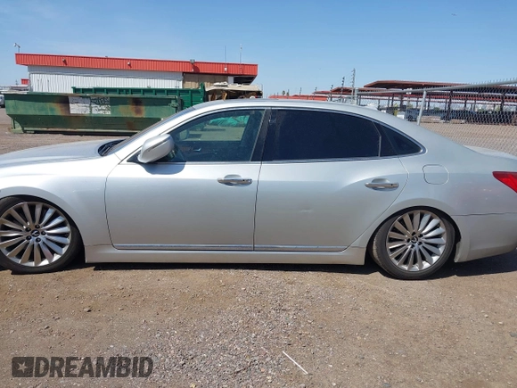 2014 Hyundai Equus Signature with VIN KMHGH4JH6EU080127, listed as a IAAI auction lot 41988215 with 94,349 mi miles and . Bid and sale history available at DreamBid. Image 14.