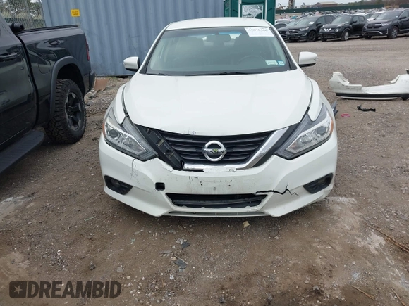 2018 Nissan Altima SR with VIN 1N4AL3AP7JC174856, listed as a IAAI auction lot 42070366 with 135,680 mi miles and . Bid and sale history available at carsss.com. Image 12.