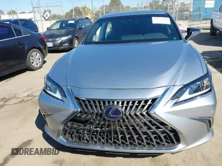 2022 Lexus ES 300h with VIN 58ADA1C15NU026087, listed as a IAAI auction lot 41765304 with 20,795 mi miles and . Bid and sale history available at DreamBid. Image 13.