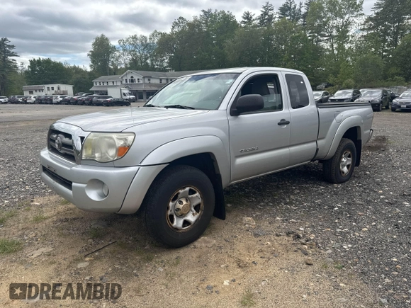 2010 Toyota Tacoma z VIN 5TEUU4EN8AZ748031, wystawiony jako IAAI lot #42313462 z przebiegiem 293 983 mil mil oraz . Historia ofert i sprzedaży dostępna na DreamBid. Obrazek 2.