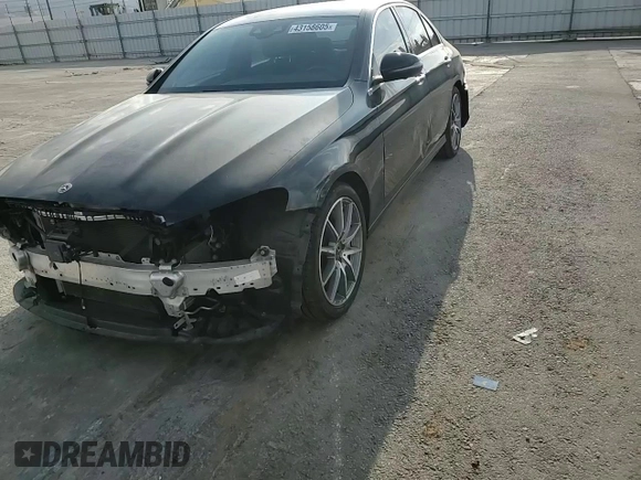 2022 Mercedes-Benz E 350 with VIN W1KZF8DB8NB080388, listed as a Copart auction lot 43158605 with 46,105 mi miles and Salvage Title. Bid and sale history available at DreamBid. Image 10.
