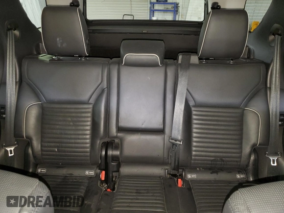 2019 Land Rover Discovery HSE with VIN SALRR2RV3K2400965, listed as a Copart auction lot 57028873 with 85,734 mi miles. Bid and sale history available at carsss.com. Image 10.
