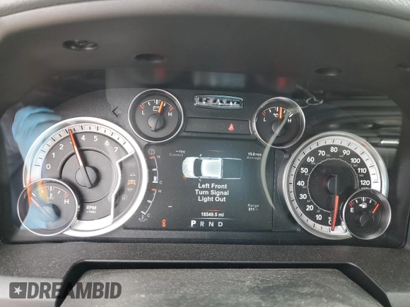 2018 Ram 1500 SLT with VIN 1C6RR7GT6JS102731, listed as a Copart auction lot 54892535 with 18,549 mi miles and Clean title. Bid and sale history available at DreamBid. Image 9.