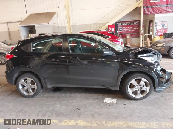2022 Honda HR-V LX with VIN 3CZRU6H3XNM749450, listed as a IAAI auction lot 41610206 with 37,910 mi miles. Bid and sale history available at carsss.com. Image 14.