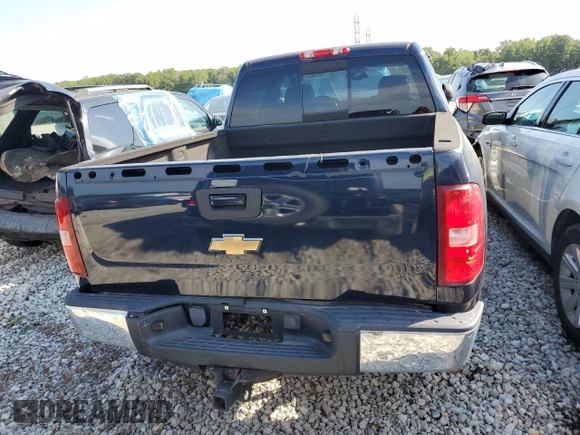 2007 Chevrolet Silverado 1500 LT w/1LT with VIN 3GCEC13J47G542814, listed as a Copart auction lot 71540904 with 114,356 mi miles and Salvage Title. Bid and sale history available at carsss.com. Image 6.