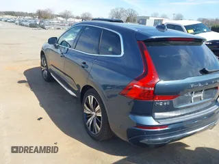 2023 Volvo XC60 Recharge Plug-In Hybrid Ultimate Bright Theme with VIN YV4H60DA7P1375213, listed as a IAAI auction lot 41582706 with 1,938 mi miles. Bid and sale history available at carsss.com. Image 3.