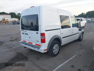 2013 Ford Transit Connect XLT с VIN NM0KS9BN3DT126418, выставлен на аукционе IAAI как лот 42295771 с пробегом 105 892 миль миль и . История ставок и продаж доступна на DreamBid. Изображение 4.