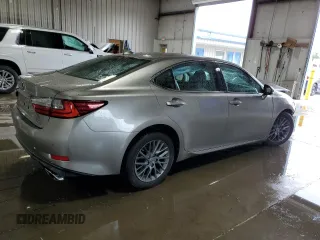2018 Lexus ES 350 z VIN 58ABK1GG0JU080054, wystawiony jako Copart lot #58996265 z przebiegiem Nie podano mil oraz Nie do naprawy • Non repairable. Historia ofert i sprzedaży dostępna na DreamBid. Obrazek 3.
