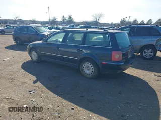 2004 Volkswagen Passat GL z VIN WVWND63B14E340616, wystawiony jako IAAI lot #41435210 z przebiegiem 175 452 mil mil oraz . Historia ofert i sprzedaży dostępna na DreamBid. Obrazek 3.