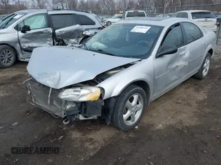2005 Dodge Stratus SXT z VIN 1B3EL46R05N513027, wystawiony jako IAAI lot #41560225 z przebiegiem 213 877 mil mil oraz . Historia ofert i sprzedaży dostępna na DreamBid. Obrazek 6.