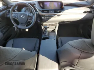 2021 Lexus ES with VIN 58ADA1C16MU006042, listed as a Copart auction lot 42586155 with 9,317 mi miles and Non Repairable. Bid and sale history available at carsss.com. Image 8.