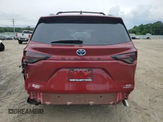 2024 Toyota Sienna XLE z VIN 5TDYRKEC0RS192389, wystawiony jako Copart lot #53020224 z przebiegiem 1 469 mil mil oraz Szkoda całkowita • Salvage title. Historia ofert i sprzedaży dostępna na DreamBid. Obrazek 6.