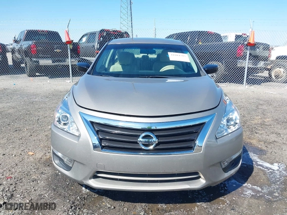 2015 Nissan Altima 2.5 with VIN 1N4AL3AP8FN341267, listed as a IAAI auction lot 41804785 with 140,004 mi miles. Bid and sale history available at carsss.com. Image 12.