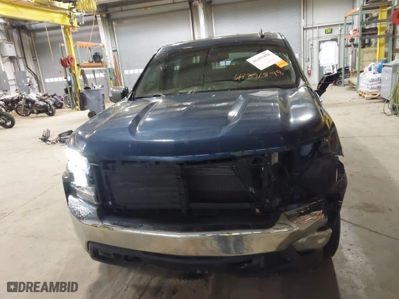 2019 Chevrolet Silverado 1500 LT with VIN 1GCUYDED9KZ121072, listed as a IAAI auction lot 41391898 with 94,456 mi miles. Bid and sale history available at carsss.com. Image 13.