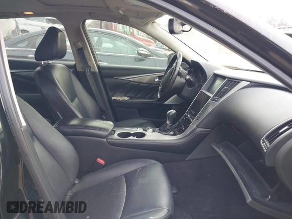 2017 Infiniti Q50 Premium with VIN JN1EV7ARXHM833924, listed as a IAAI auction lot 41397630 with 278,408 mi miles and . Bid and sale history available at carsss.com. Image 5.
