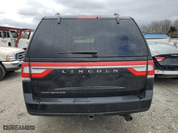 2017 Lincoln Navigator L Select with VIN 5LMJJ3JT8HEL11288, listed as a Copart auction lot 49580065 with 153,808 mi miles and Salvage Title. Bid and sale history available at carsss.com. Image 6.