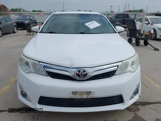 2014 Toyota Camry SE with VIN 4T1BK1FK5EU551196, listed as a IAAI auction lot 41912297 with 104,445 mi miles. Bid and sale history available at carsss.com. Image 12.