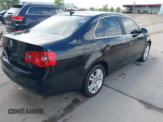 2007 Volkswagen Jetta 2.5 with VIN 3VWSF71K67M104593, listed as a IAAI auction lot 42512355 with 158,409 mi miles and . Bid and sale history available at DreamBid. Image 4.