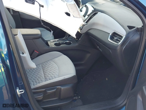 2020 Chevrolet Equinox LT with VIN 3GNAXVEX5LL219148, listed as a IAAI auction lot 41431573 with 19,143 mi miles. Bid and sale history available at carsss.com. Image 5.
