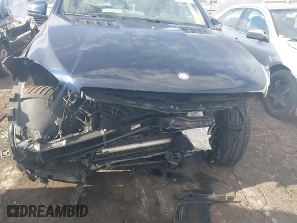 2014 Mercedes-Benz M 350 with VIN 4JGDA5HB6EA310491, listed as a IAAI auction lot 42192691 with 140,740 mi miles and . Bid and sale history available at DreamBid. Image 6.