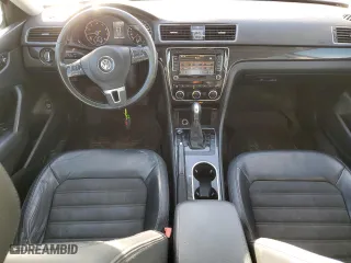 2014 Volkswagen Passat SEL Premium with VIN 1VWCS7A31EC111183, listed as a Copart auction lot 72804324 with 243,995 mi miles and Salvage Title. Bid and sale history available at carsss.com. Image 8.