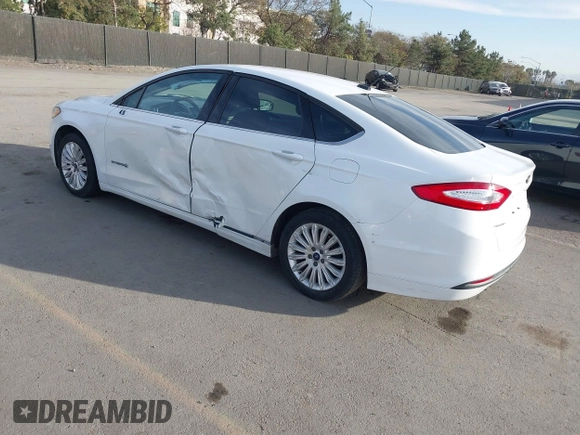 2014 Ford Fusion SE Hybrid with VIN 3FA6P0LU0ER114341, listed as a IAAI auction lot 41578347 with 191,527 mi miles. Bid and sale history available at carsss.com. Image 3.