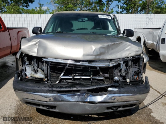 2003 Chevrolet Tahoe LT with VIN 1GNEK13Z33J258485, listed as a Copart auction lot 53986144 with 186,447 mi miles and Salvage Title. Bid and sale history available at carsss.com. Image 5.