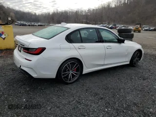 2022 BMW 3 Series M340i xDrive with VIN 3MW5U9J03N8C75434, listed as a Copart auction lot 81806714 with 20,337 mi miles and Clean Title. Bid and sale history available at carsss.com. Image 3.