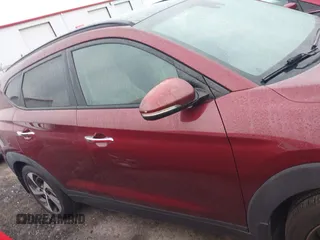 2016 Hyundai Tucson Limited z VIN KM8J3CA27GU114492, wystawiony jako IAAI lot #42361906 z przebiegiem 105 061 mil mil oraz . Historia ofert i sprzedaży dostępna na DreamBid. Obrazek 13.