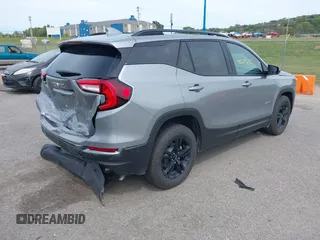 2024 GMC Terrain AT4 with VIN 3GKALYEG8RL267651, listed as a IAAI auction lot 40239602 with 3,589 mi miles and . Bid and sale history available at carsss.com. Image 4.