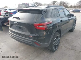 2025 Chevrolet Trax 2RS with VIN KL77LJEP1SC101628, listed as a IAAI auction lot 41585757 with 11,000 mi miles. Bid and sale history available at carsss.com. Image 4.